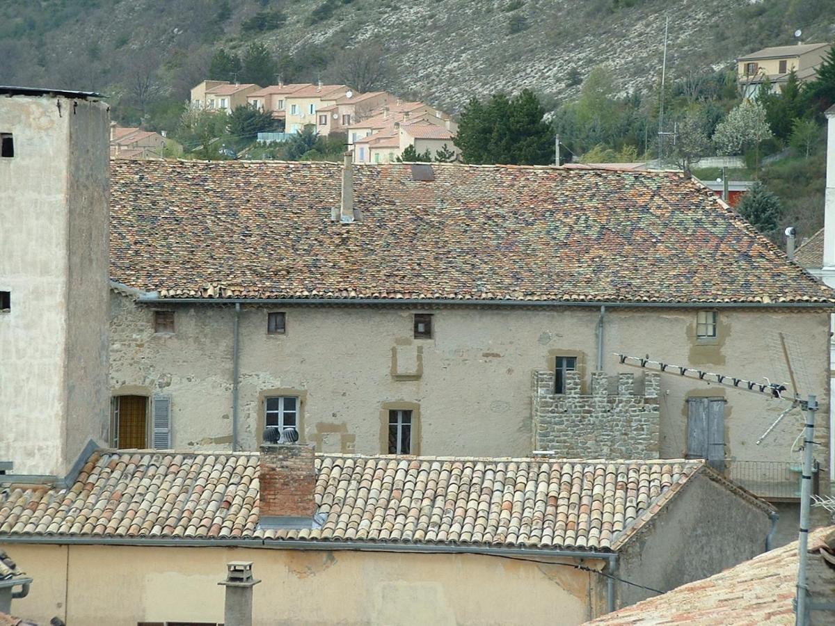 Chateau De Rosans Exterior photo